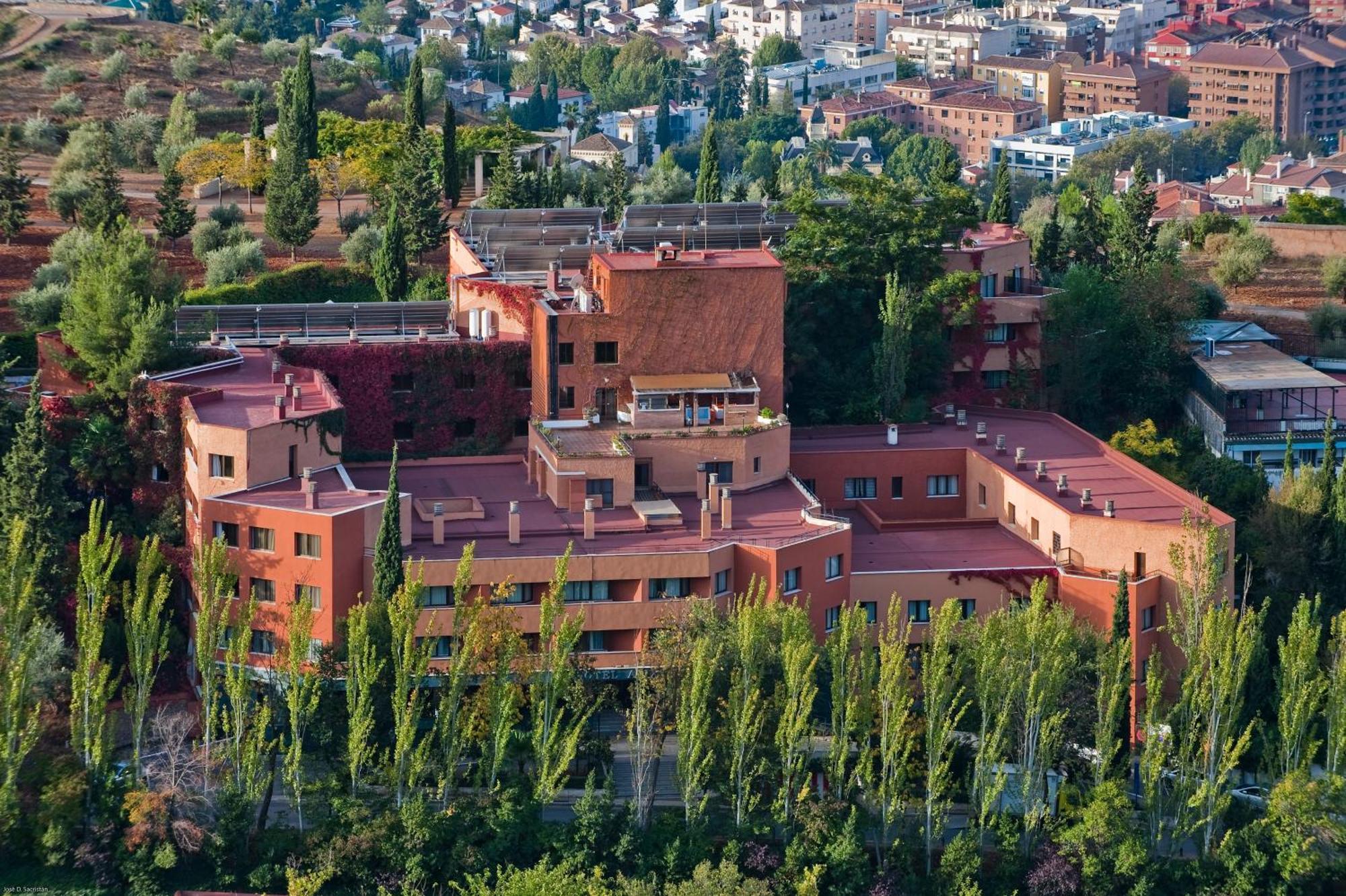 Porcel Alixares Hotel Granada Exterior photo